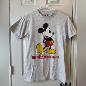 Disney Walt Disney World 80s Vintage Mickey Mouse Tshirt GUC Size Small